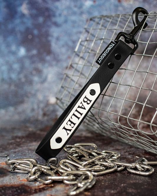 Short lead (handle)